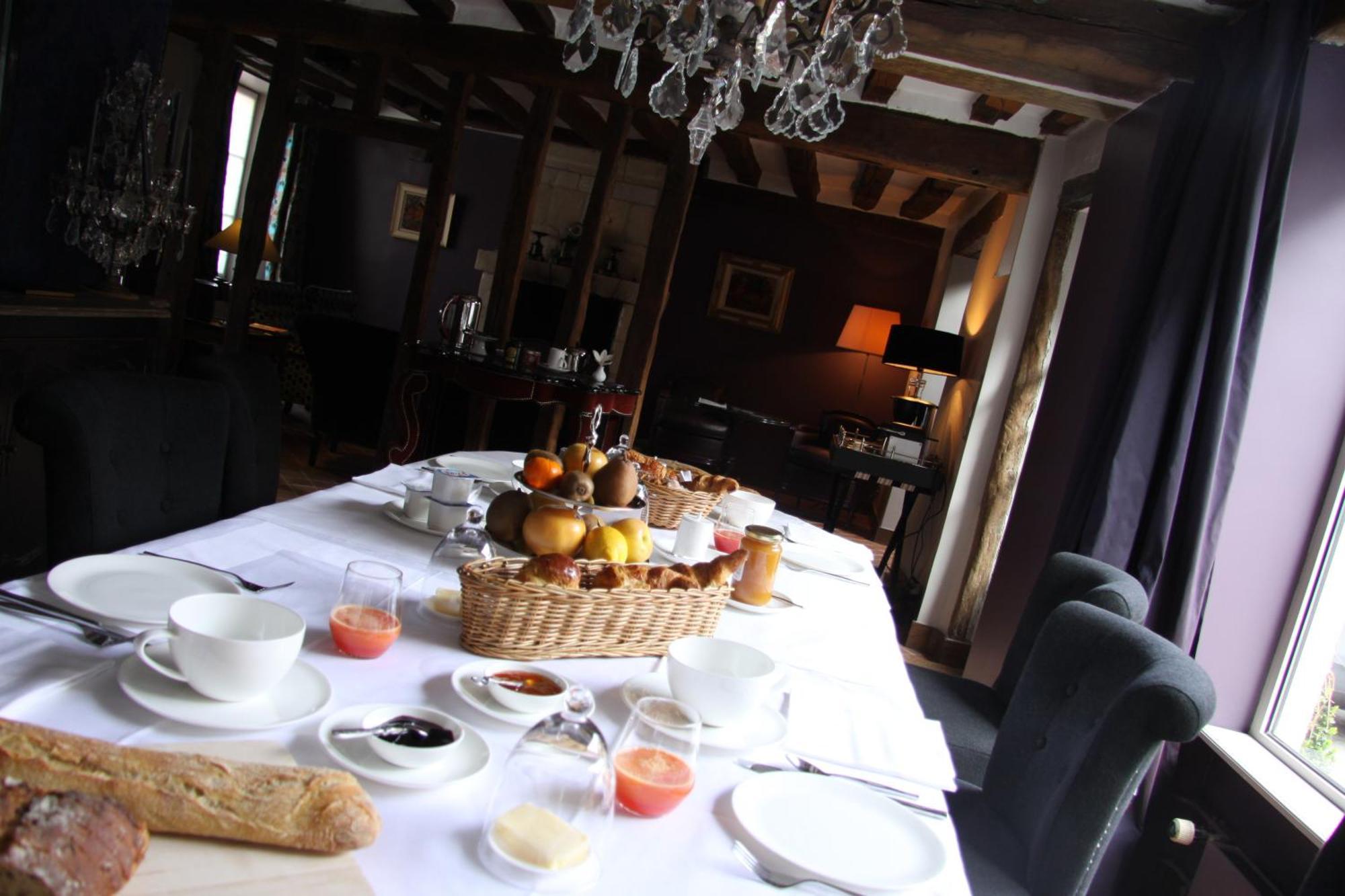 L'Hibernie Bed and Breakfast Rochefort-en-Yvelines Exteriör bild